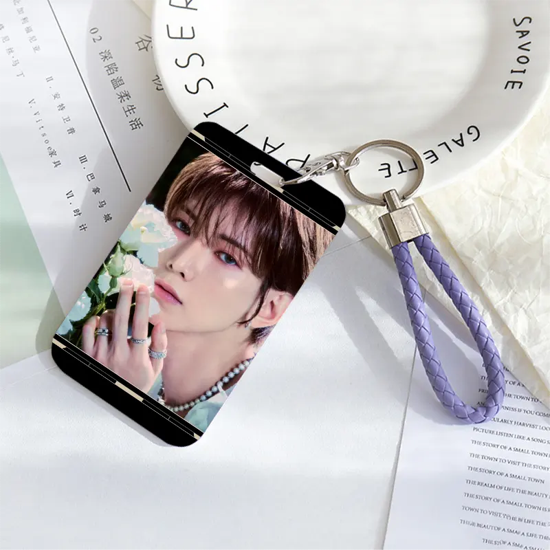 ATEEZ - GOLDEN HOUR - PHOTO CARD HOLDER KEYRING - Swiss K-POPup