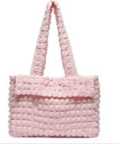 HAN SEO-HEE FLUFFY - QUILED OVERSIZED BAG - Swiss K-POPup
